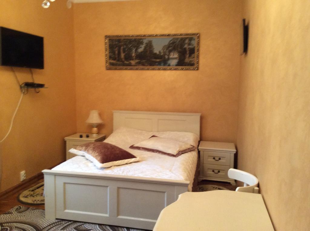 Guesthouse Grand Canyon Kamianets-Podilskyi Δωμάτιο φωτογραφία