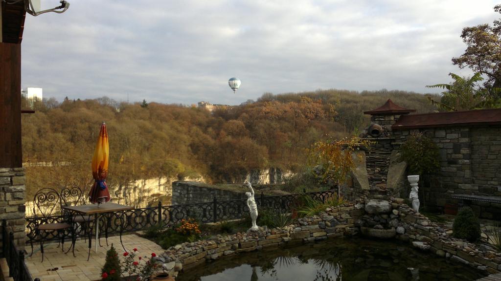 Guesthouse Grand Canyon Kamianets-Podilskyi Εξωτερικό φωτογραφία
